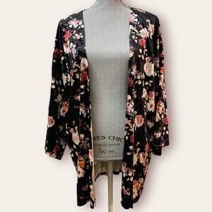 ANTHROPOLOGIE Do Everything In Love Floral Velvet Kimono NEW